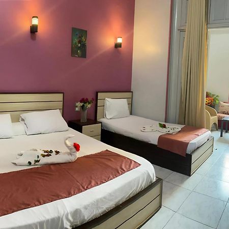 Hostgram Hotel Cairo Exterior photo
