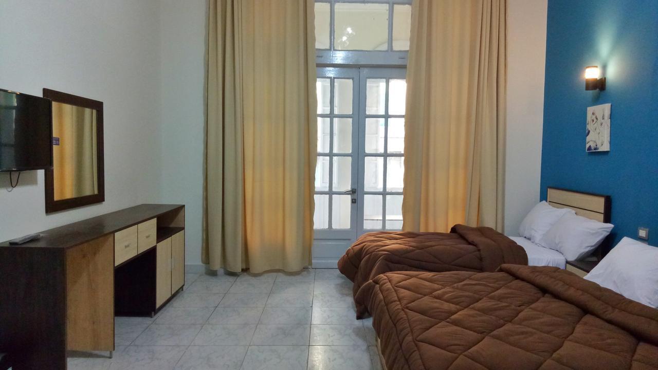 Hostgram Hotel Cairo Exterior photo
